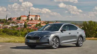 Octavia ще бъде първият модел класически хибрид на Skoda