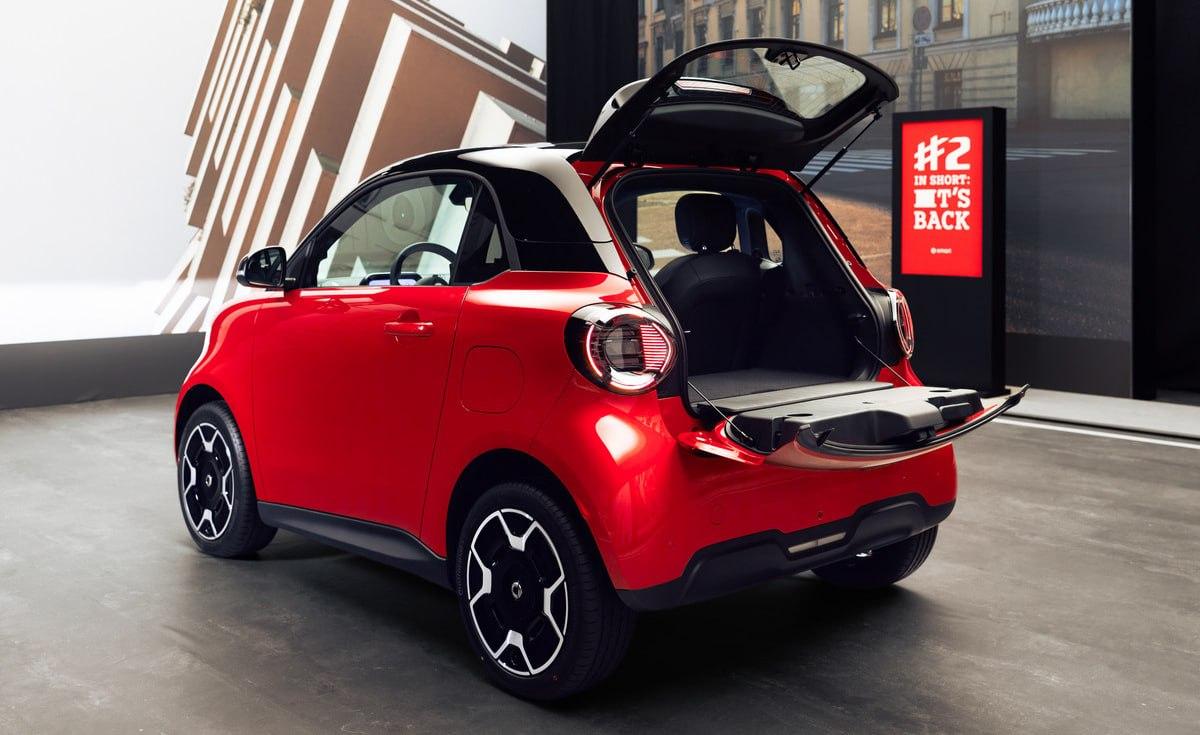 Завръщането на легендата: Изцяло електрическият Smart дебютира в Париж
