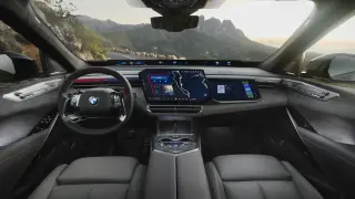 Нов луксозен кросоувър на BMW: Първи снимки