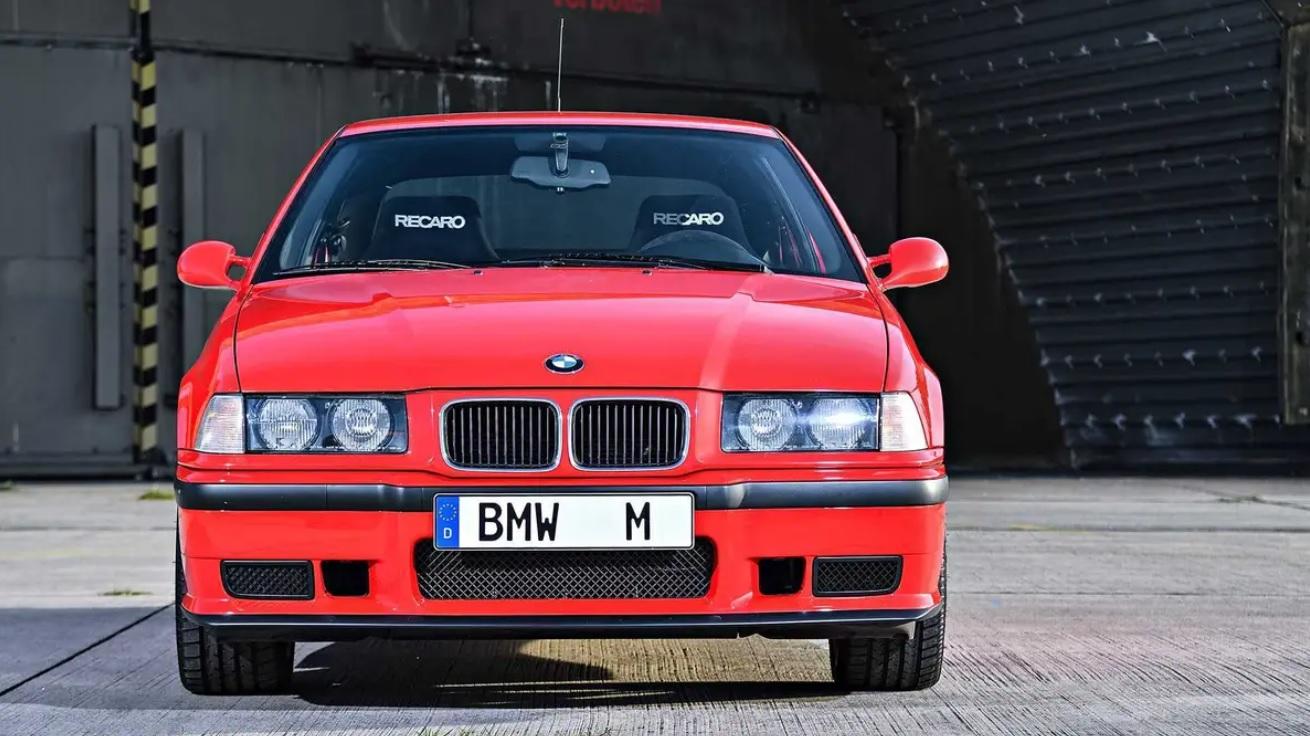 Тайна разработка: BMW показа уникален хечбек, скрит в продължение на десетилетия