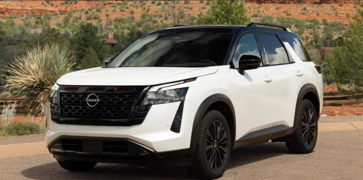 Nissan възкреси легенда от 80-те: новият Pathfinder изненада с ретро дизайна и възможностите си