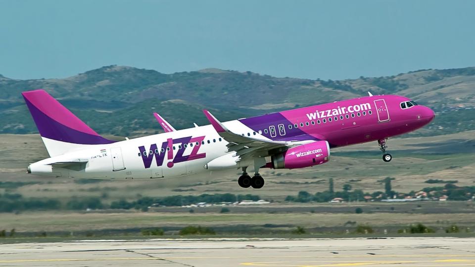 Wizz Air с неочакван ход, изненада неприято българите и спря полетите до...