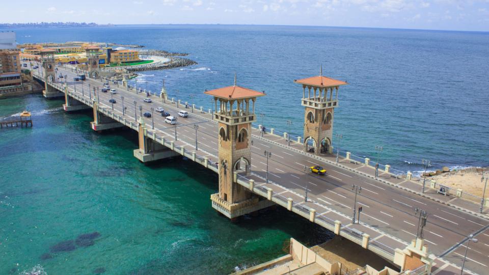 Египет разпродава бреговете си - добро или лошо е това