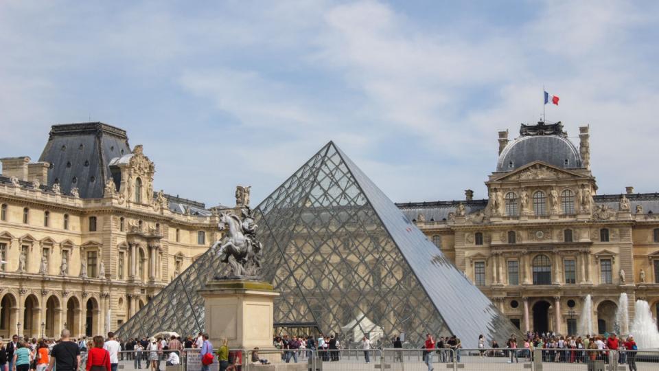 Шок! Местят Мона Лиза