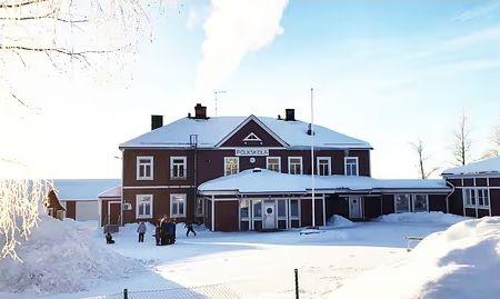 Топ оферта! Плащат ви, за да станете комшии на Дядо Коледа