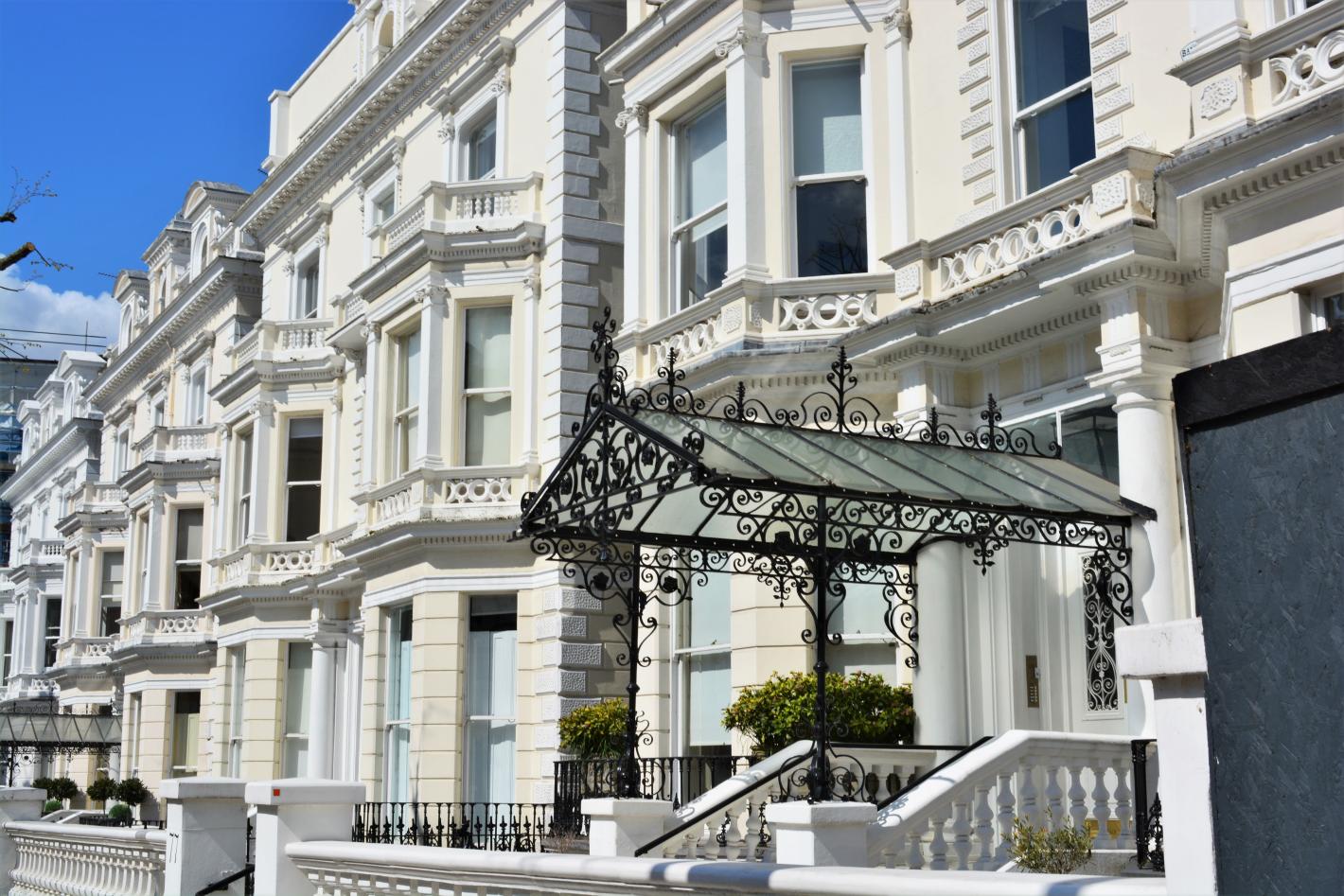 Мястото в Европа, където милионерите се избиват да се заселят