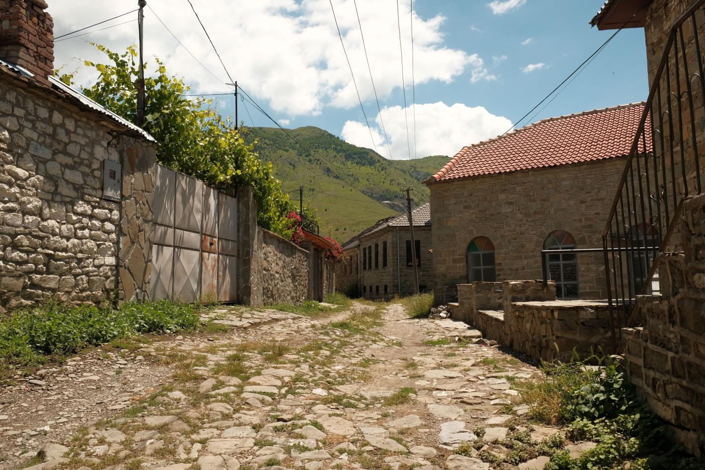 Албания предприема смел ход и променя правилата на туризма на Балканите