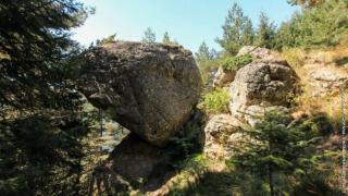 Обесен камък - има такова чудо и то е у нас