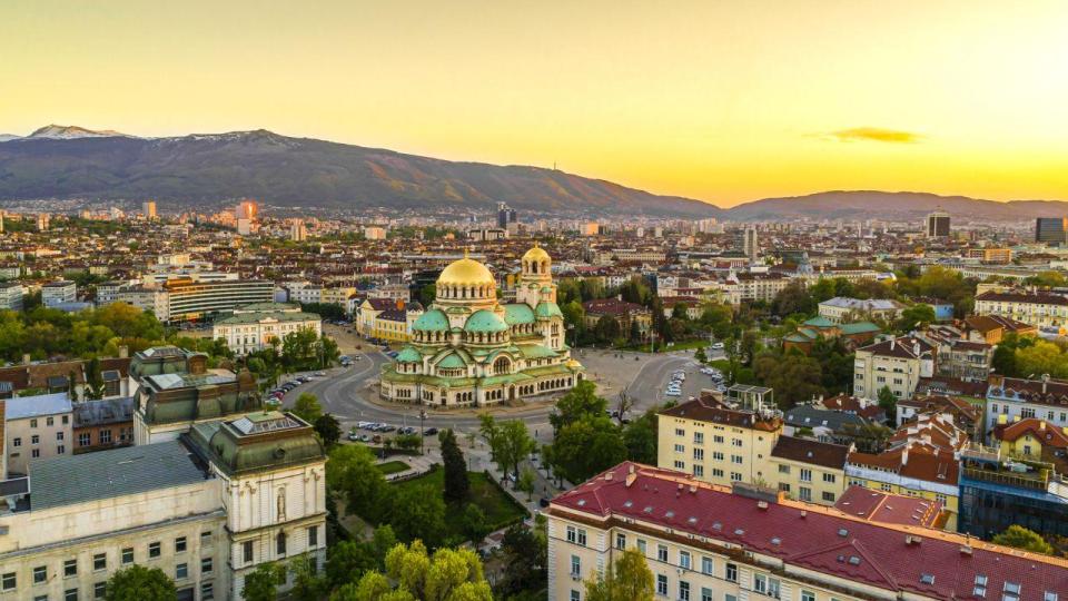 „Пролетното чудо на Европа“: София отвя Париж и Рим в престижна класация!