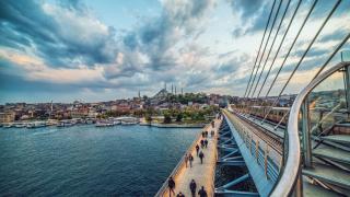 Не тръгвайте към Истанбул в края на месеца, градът ще бъде скован