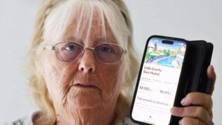 Туристи ореваха Корфу: Нямаше достатъчно пържени картофи