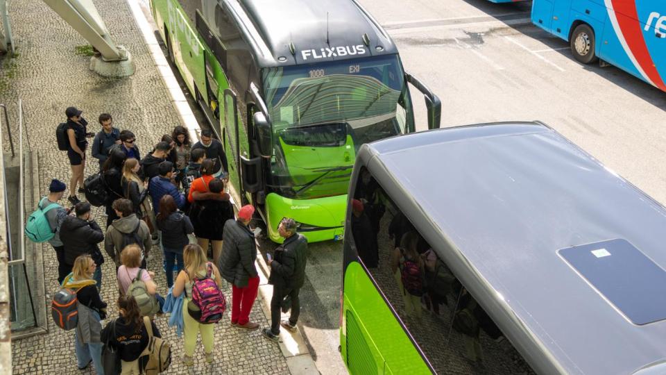 Лесно пътуване до Гърция и Румъния с новите линии от 10 лева