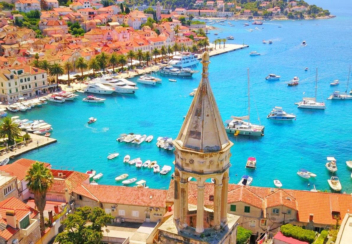 Милионерите луднаха по дестинация на един хвърлей от България