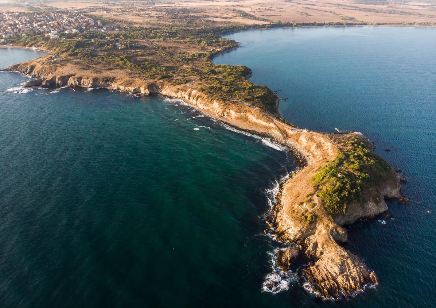 Колко са носовете на Черно море в България?
