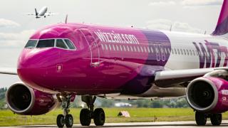 Wizz Air изпреварва графика, възобновяват по-рано полетите до...