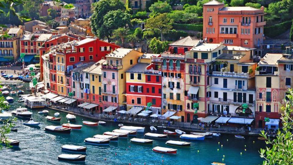 Италианската перла забрани куфарите на колелца и босите крака, глобата е 500 евро!