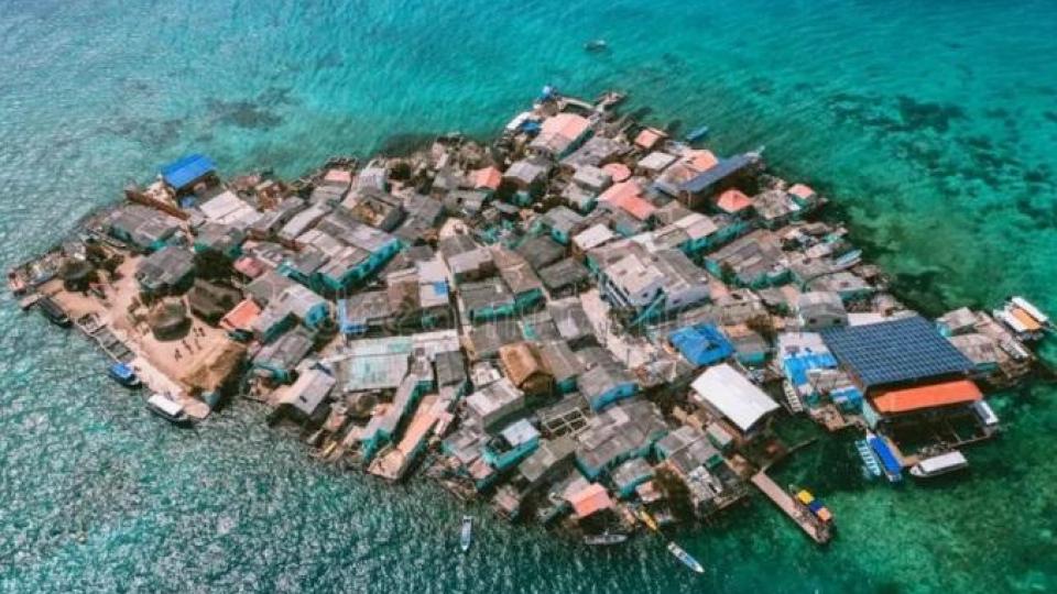 Докато ние строим на суша, те живеят във водата: 6 спиращи дъха села, които ще променят представата ви за "дом"