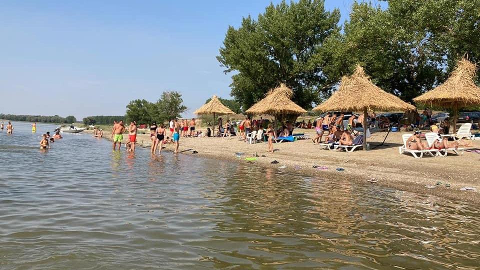 Румънският Слънчев бряг - цените избиват рибата Видео