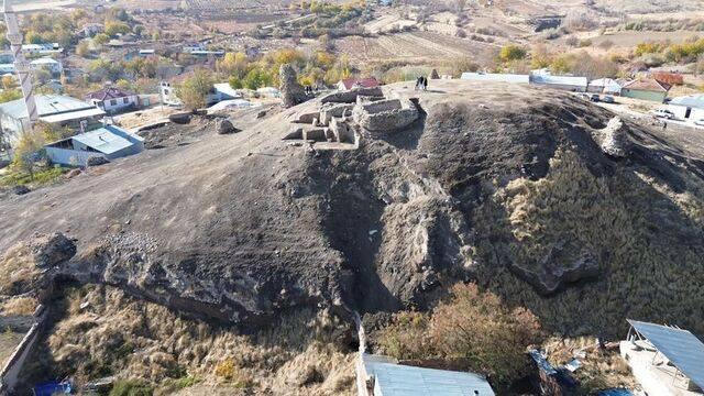 Храм на смъртта край Ефрат: археолози откриха олтар за човешки жертви