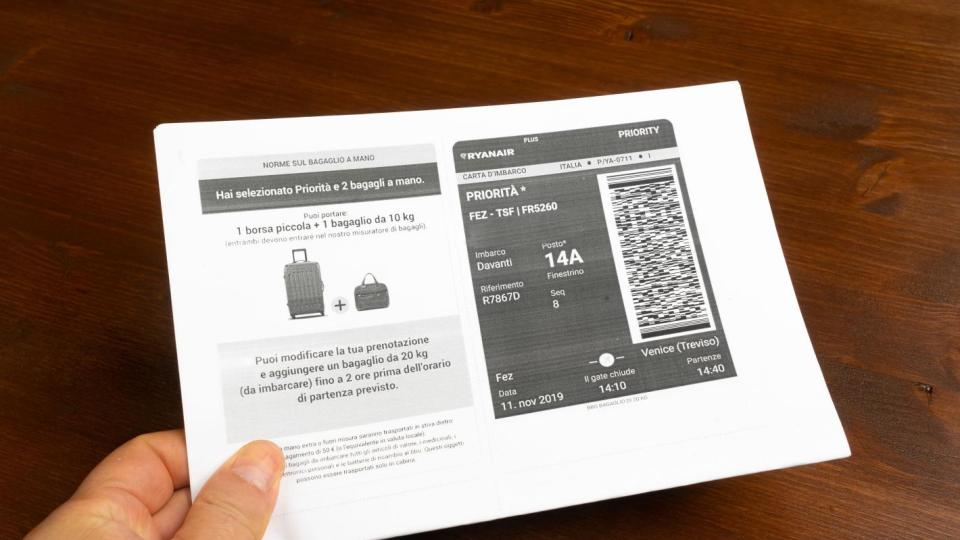 Ryanair преминава изцяло към дигитални бордни карти от ноември