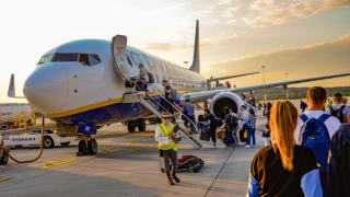 Добра новина за пътниците: Ryanair увеличава размера на безплатния ръчен багаж