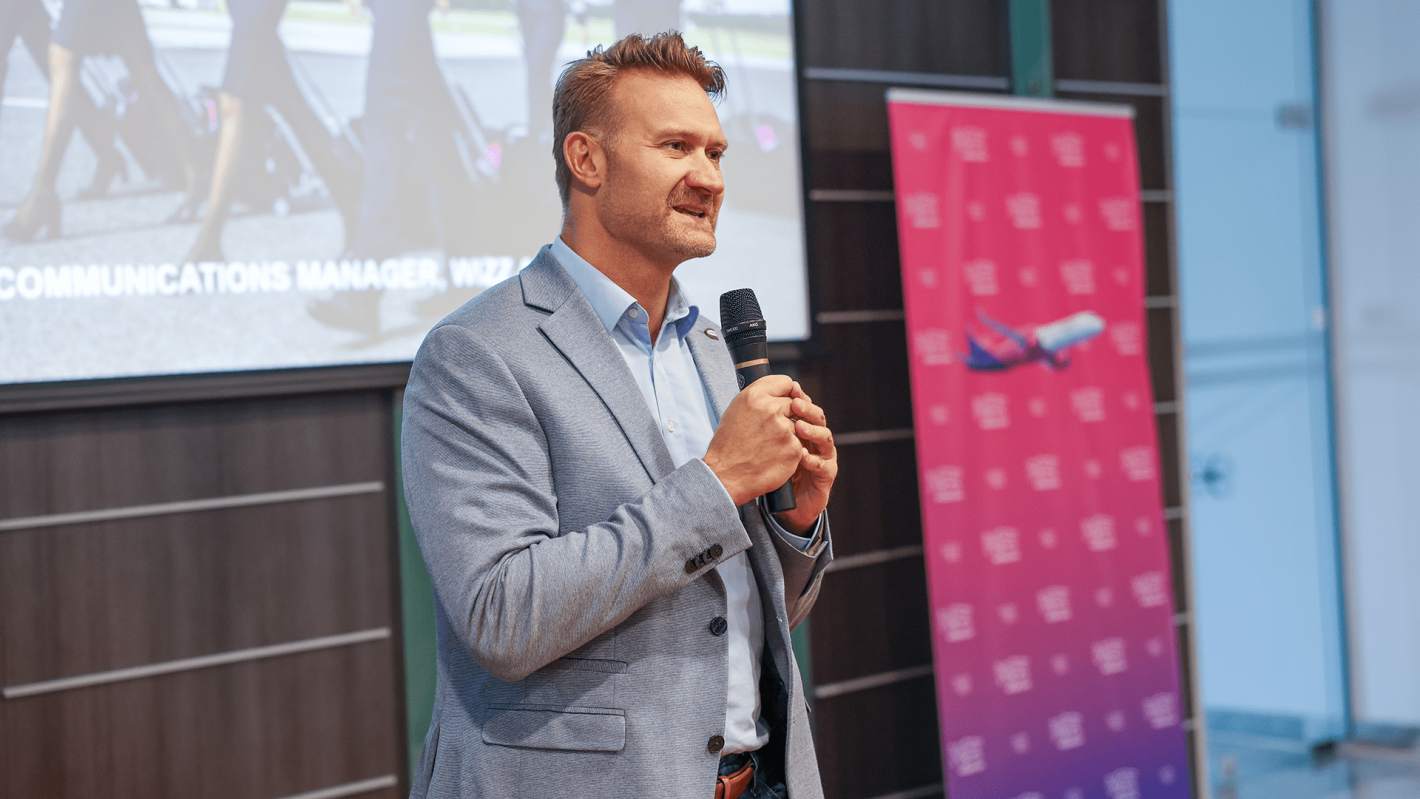 Wizz Air върна дълго чакан полет от Варна и изненада 8 късметлии с „розови билети“