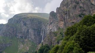 Откриха кой е най-високият водопад в България Видео