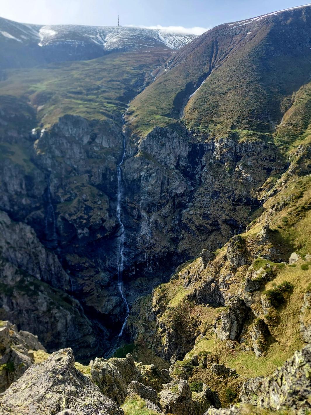 Откриха кой е най-високият водопад в България Видео