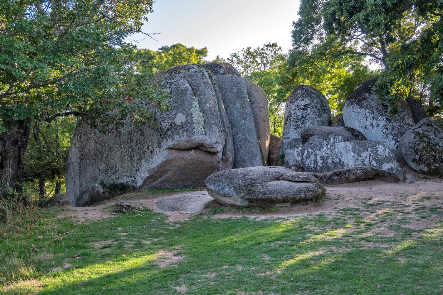 Ранули, Лъвската глава и мистиката на Ропотамо Видео