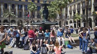 Испания планира пълна забрана на пушенето на открито