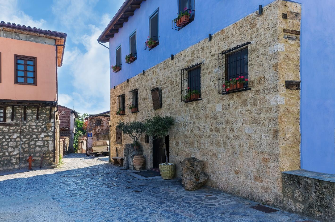 Воден – българският „Манчестър“ и неговите водопади