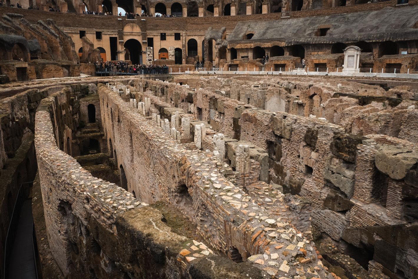 Откриха древен императорски тунел под Колизеума в Рим