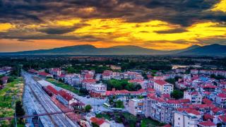 Българите превзеха Северна Гърция - този път с пари