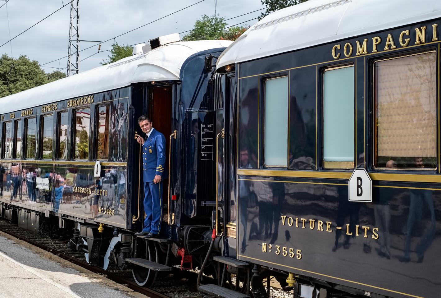 Легендарният Orient Express тръгва по нов луксозен маршрут от Париж до Амалфийското крайбрежие