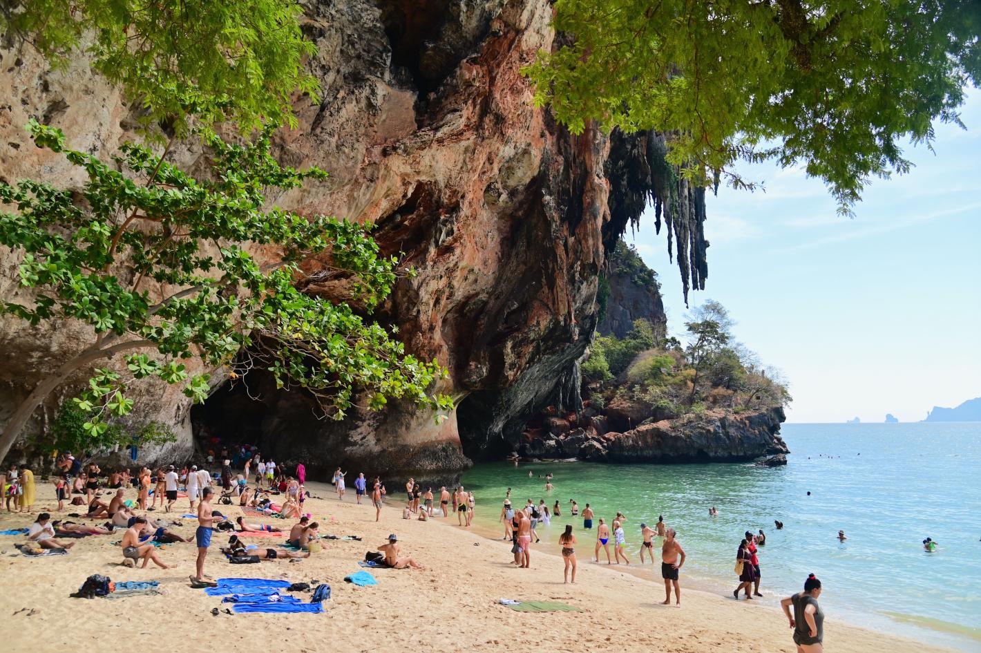 Стриктни забрани за любима дестинация за зимен плаж в следващите месеци