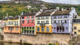 Ловеч привлича все повече туристи: Това са топ атракциите