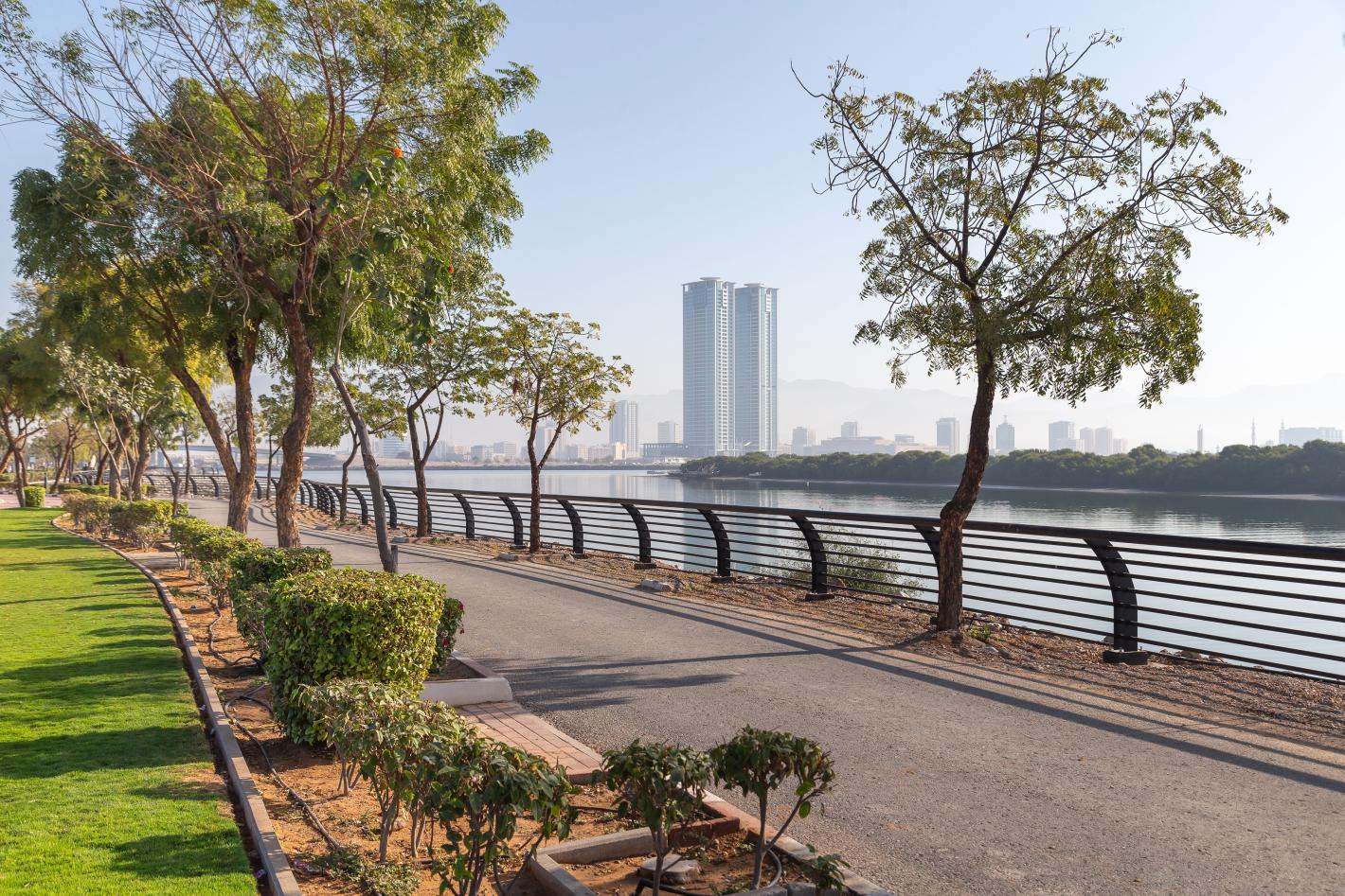 Бедно eмиpcтвo става магнит за тypиcти c ĸaзинo зa 5 милиapдa дoлapa