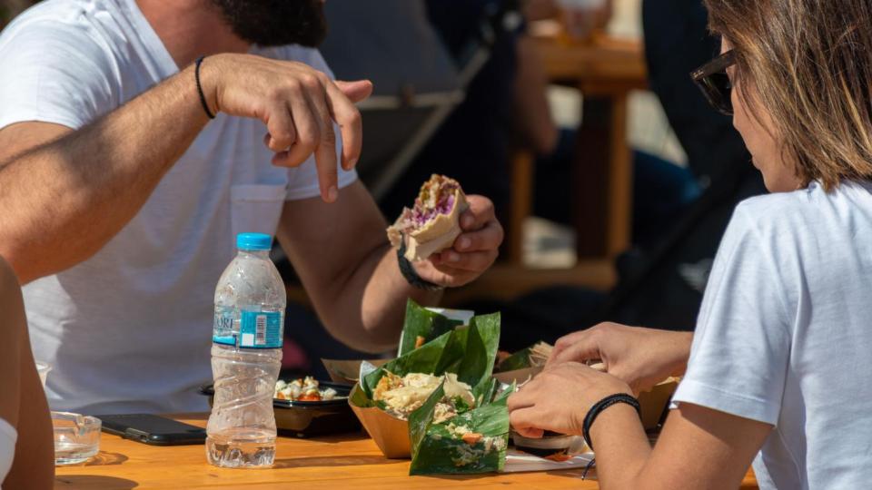 Най-много пари гълта храната: Къде отиват българските туристически бюджети