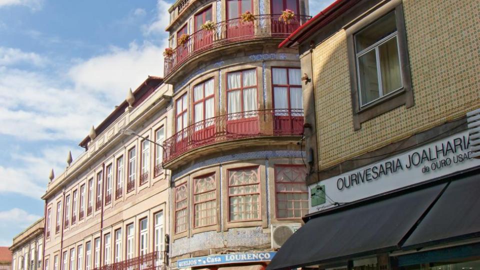 Ярки и оживени: Най-красивите туристически улици в света