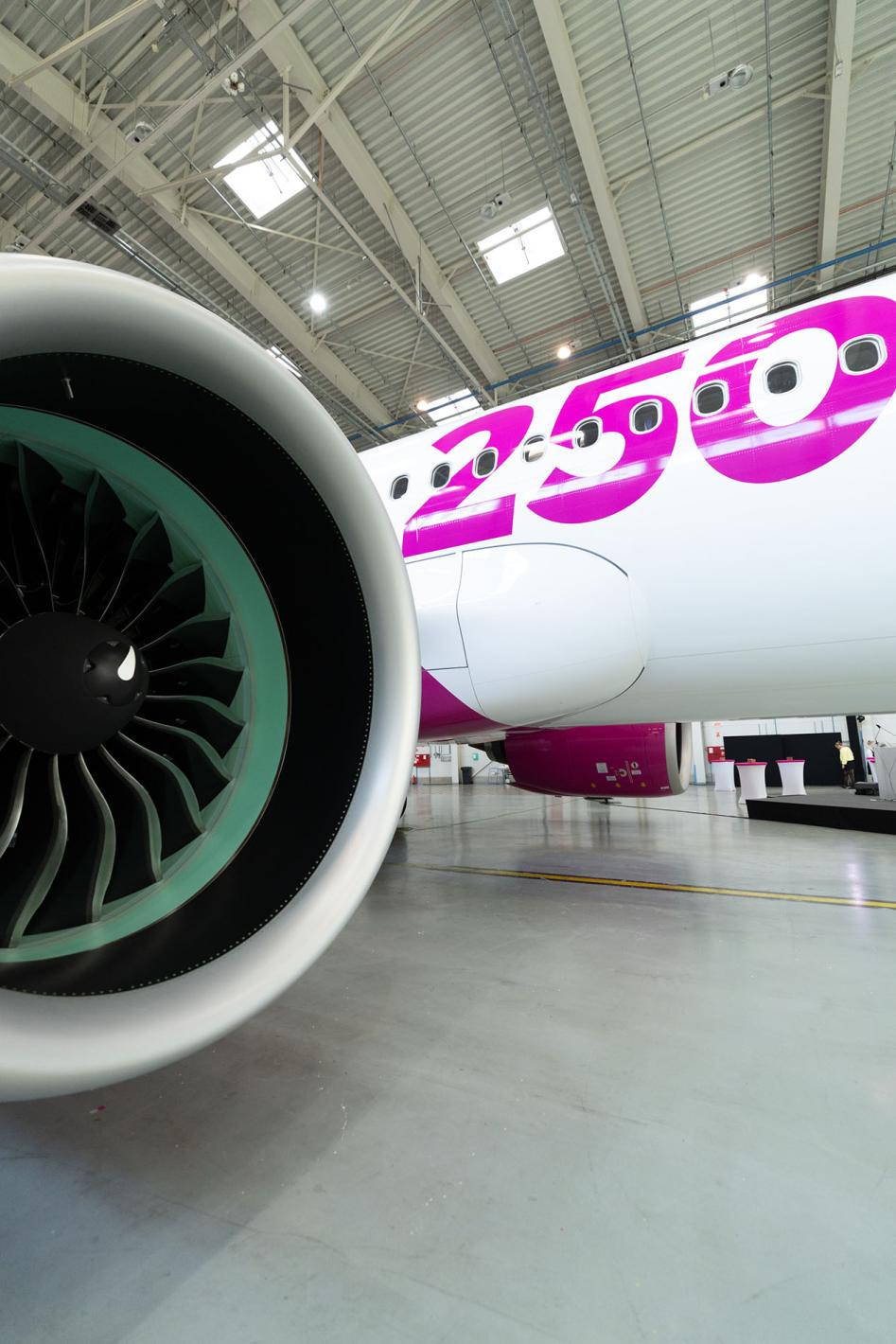 Wizz Air представи 250-ия си самолет