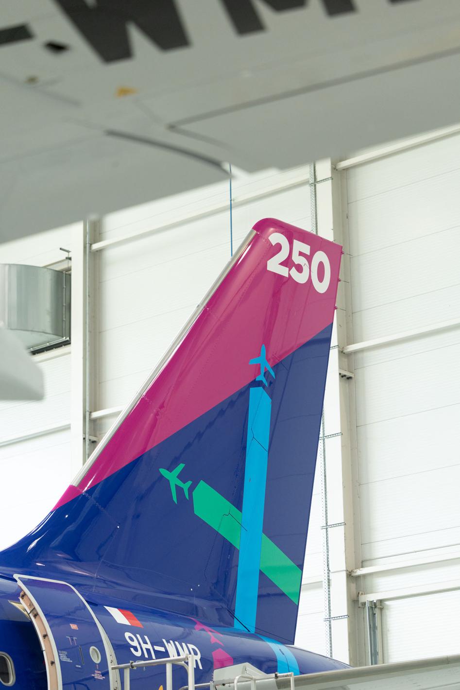 Wizz Air представи 250-ия си самолет
