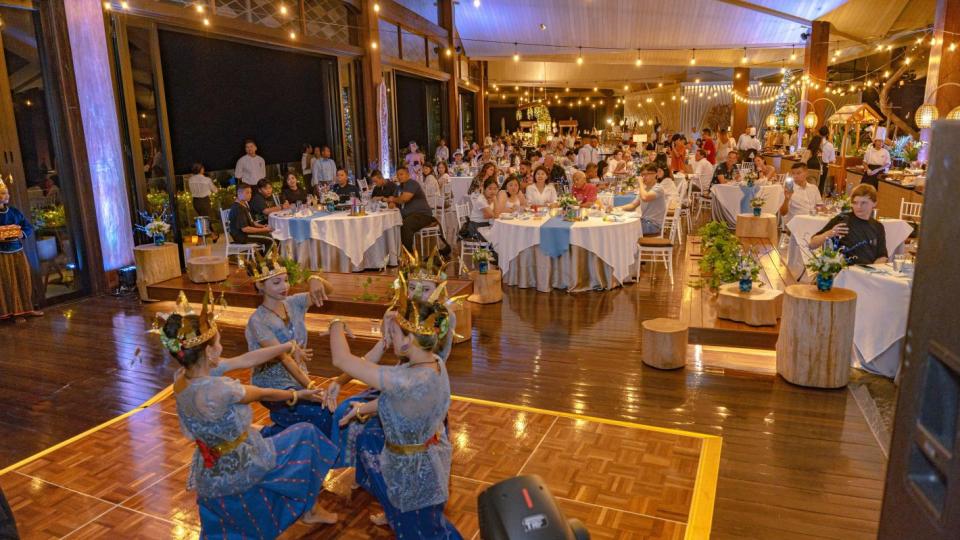 650 лв. за Гърция, над 3000 лв. за родните курорти: Какво избират българите за Нова година