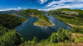 Светилище, за което никой не говори: скрита пещера в Родопите лекува болки и тревожност