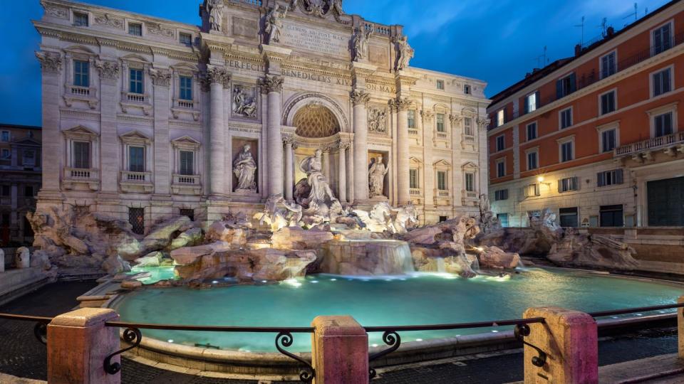 Рим въвежда 2 евро такса за достъп до фонтана „Треви“
