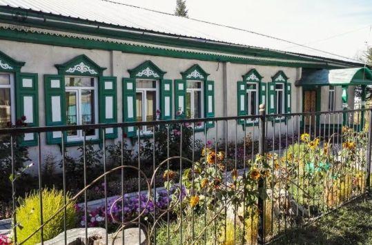 Каракол - изненадващият ски курорт с вкусна храна и много дива природа