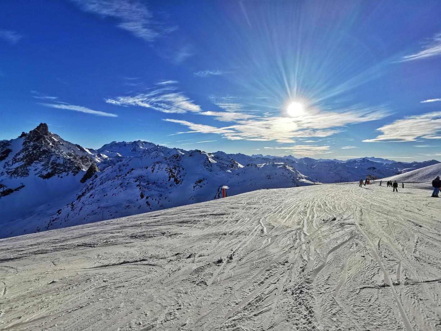 Френски курорт пуска напълно безплатно каране на ски