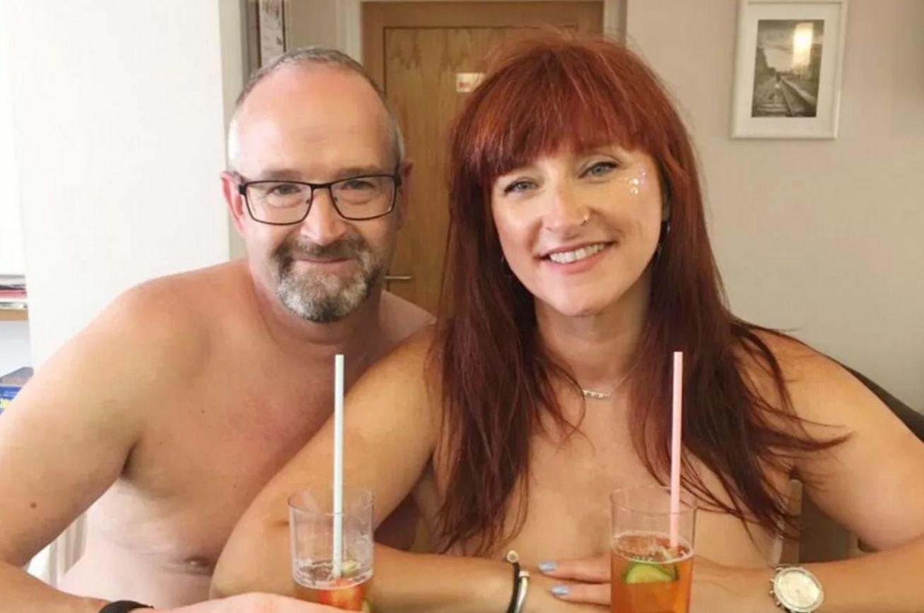 Честита Гола година! Топ нудистки хотел организира диво парти за ЧНГ 18+