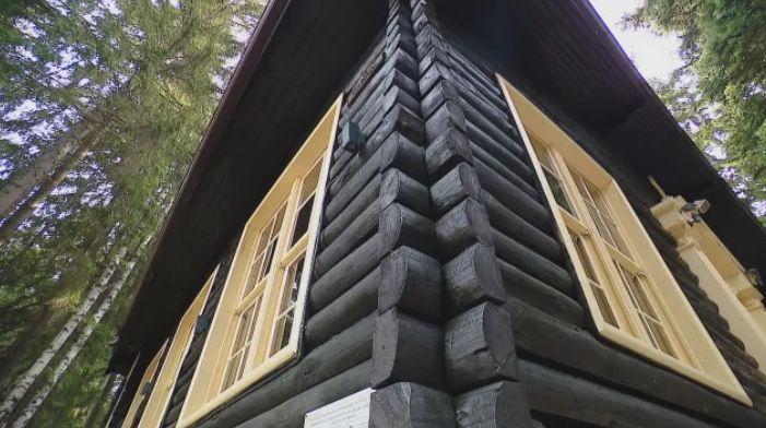 Уникален храм в България - изцяло от дърво