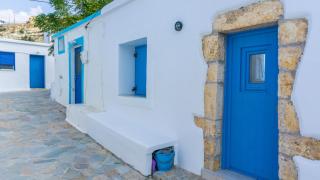 Гърция кани хора да се заселят на остров с безплатно местене и 500 евро на месец