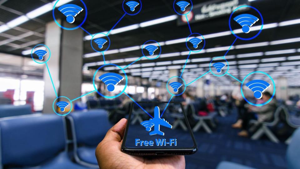 Тази авиокомпания пуска безплатен Wi-Fi на всички европейски полети от този месец